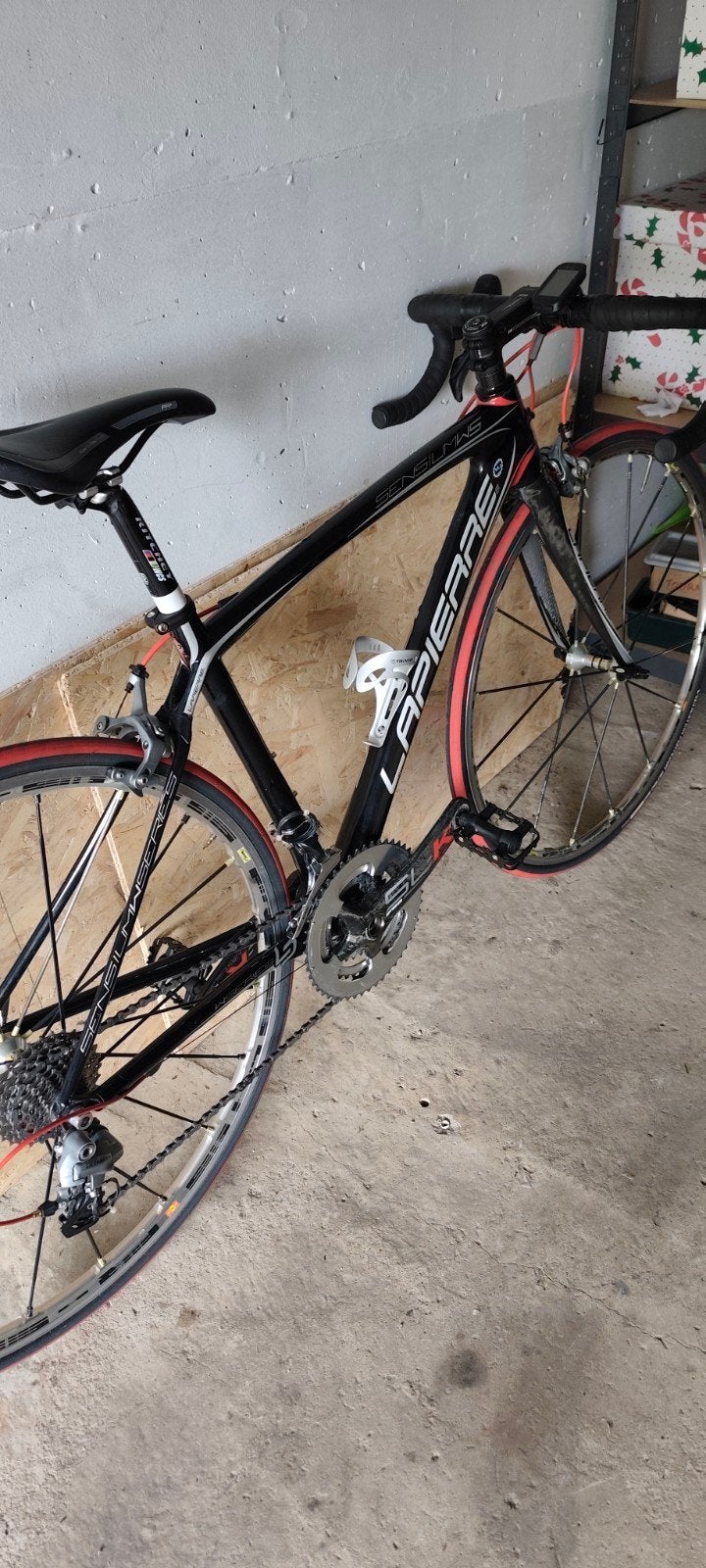 Vélo course lapierre taille 53.. carbone asser bonne état ha, Vélos & Vélomoteurs, Enlèvement, Carbone