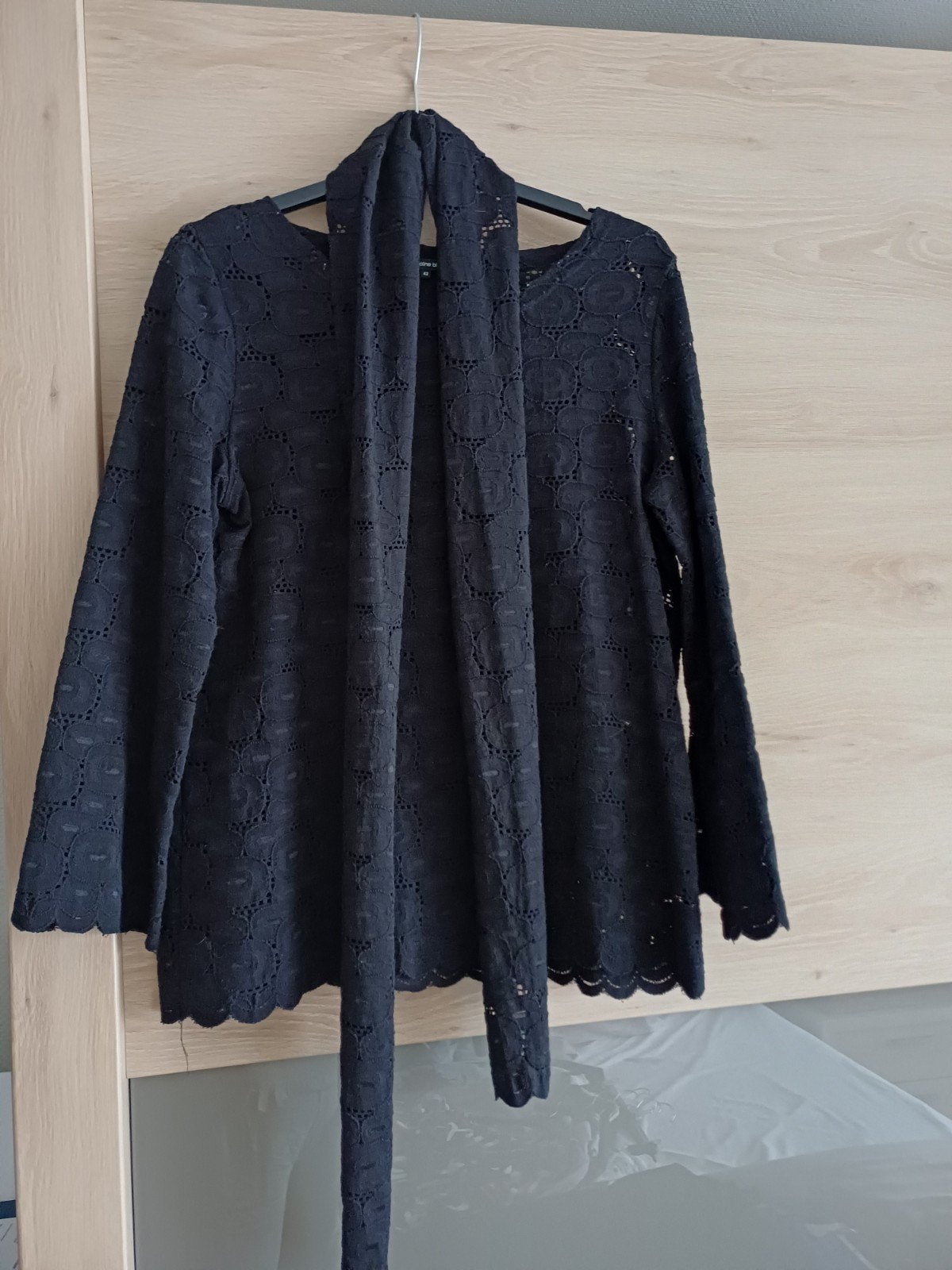 chemisier avec écharpe Caroline biss, Enlèvement ou Envoi