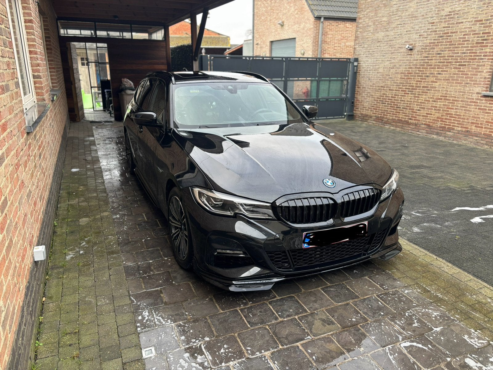 Bmw 330e, Auto's, Achterwielaandrijving, Zwart, 4 cilinders, Zwart