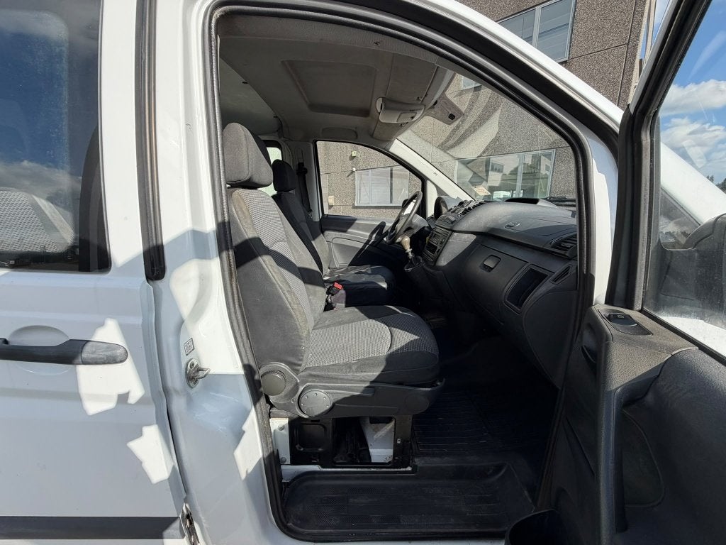 Mercedes Vito ( Stock ID 80169) — 16