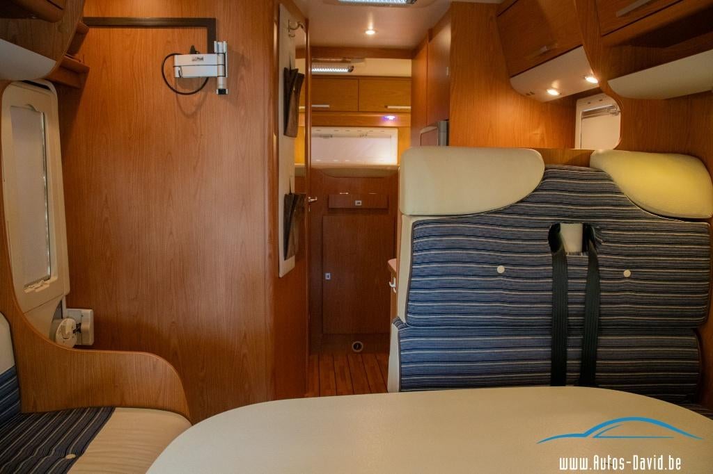 Rimor Europeo 8 EVO Alcôve 6 Lits /caméra/WC/douche, Caravanes & Camping, Camping-cars, Autres marques, Fiat, Boîte manuelle, Auvent