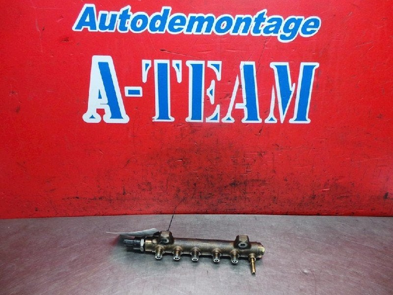 INJECTIEGALERIJ Renault Laguna II Grandtour (KG), Auto-onderdelen, Robert Bosch AG, Gebruikt, Renault, Robert-Bosch-Allee 1
74232  Abstatt, DE