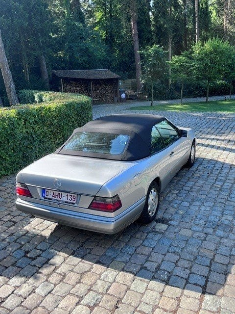 Mercedes 200 CE CABRIO, Auto's, Automaat, Cabriolet, Overige kleuren, Particulier