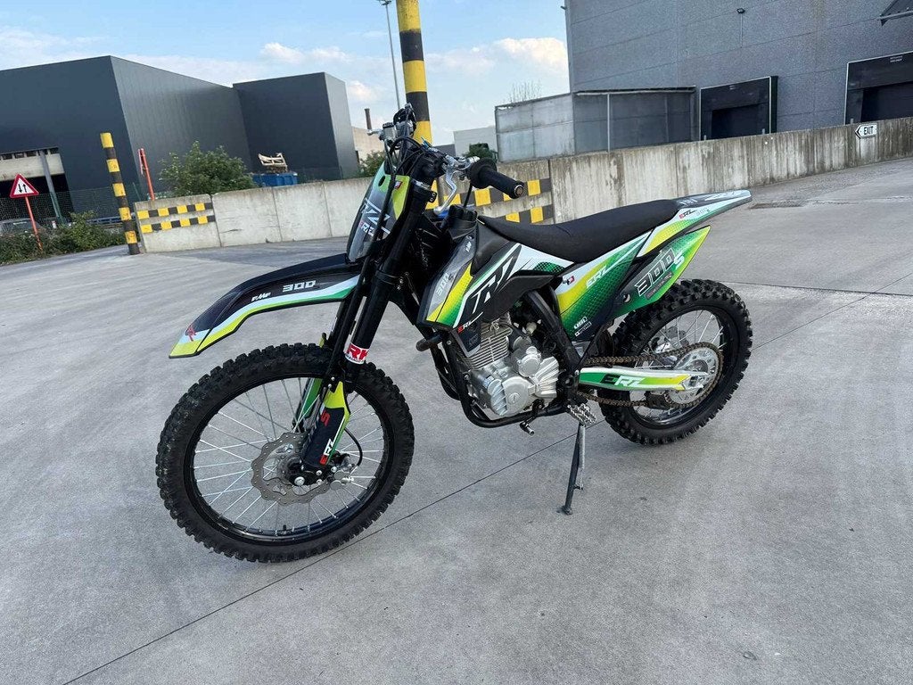 CRZ - 300 S - CROSSMOTOR - Motorfiets, Motoren, Bedrijf, Overig, CRZ