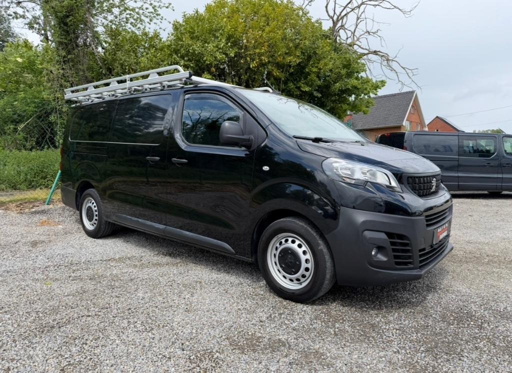 Peugeot Expert 2.0 // L3 // 177 Pk // Automaat // Carplay, Auto's, Bestelwagens en Lichte vracht, Stof, 2500 kg, Zwart, Bedrijf