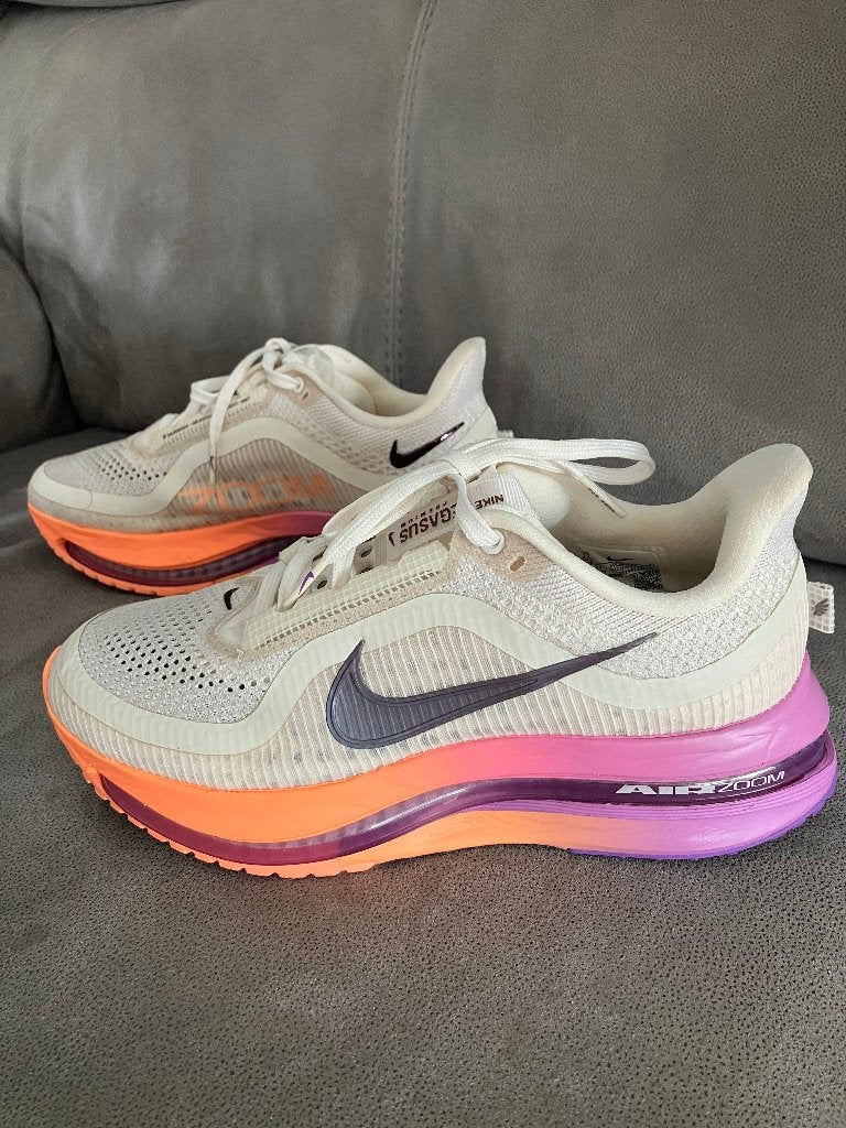 Nike Pegasus Premium dames loopschoen - maat 38,5, Ophalen, Zo goed als nieuw, Hardlopen, Hardloopschoenen