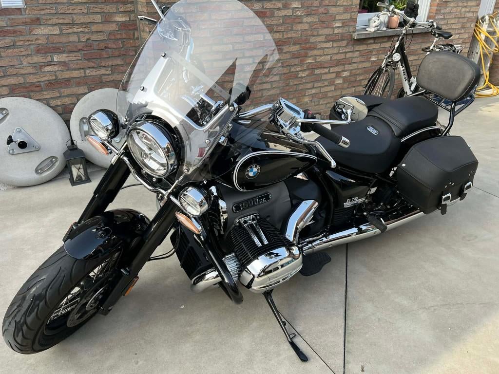 BMW R 18 CLASSIC, Motos, Motos | BMW, Poignées chauffantes, Chopper, 2 cylindres, Particulier
