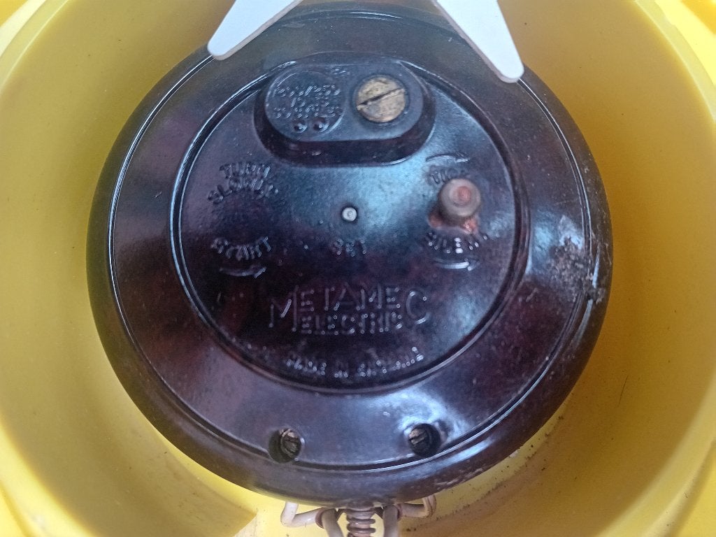 Ancienne  horloge, Enlèvement ou Envoi