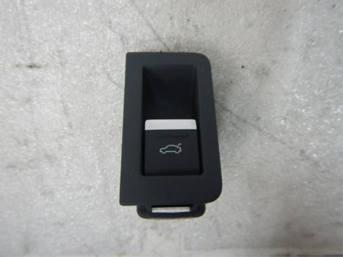 Schakelaar achterklep Audi E-Tron (22740216), Ophalen of Verzenden, Gebruikt