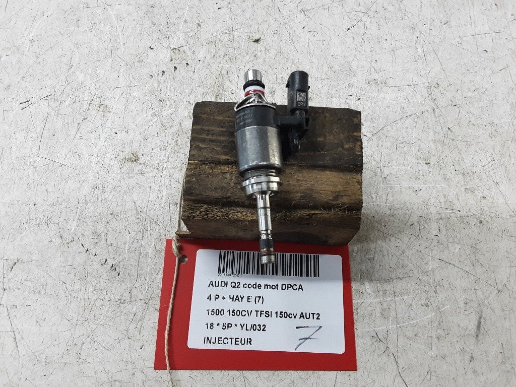 INJECTOR BRANDSTOF Audi Q2 (GAB / GAG) (04E906036G), Auto-onderdelen, Brandstofsystemen, Audi, Gebruikt