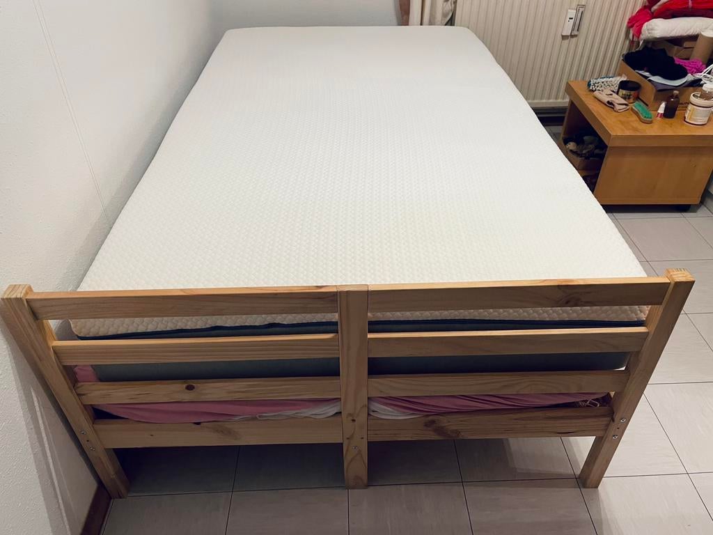 Lit avec sommier 120 cm, Comme neuf, Enlèvement, 120 cm, Bois