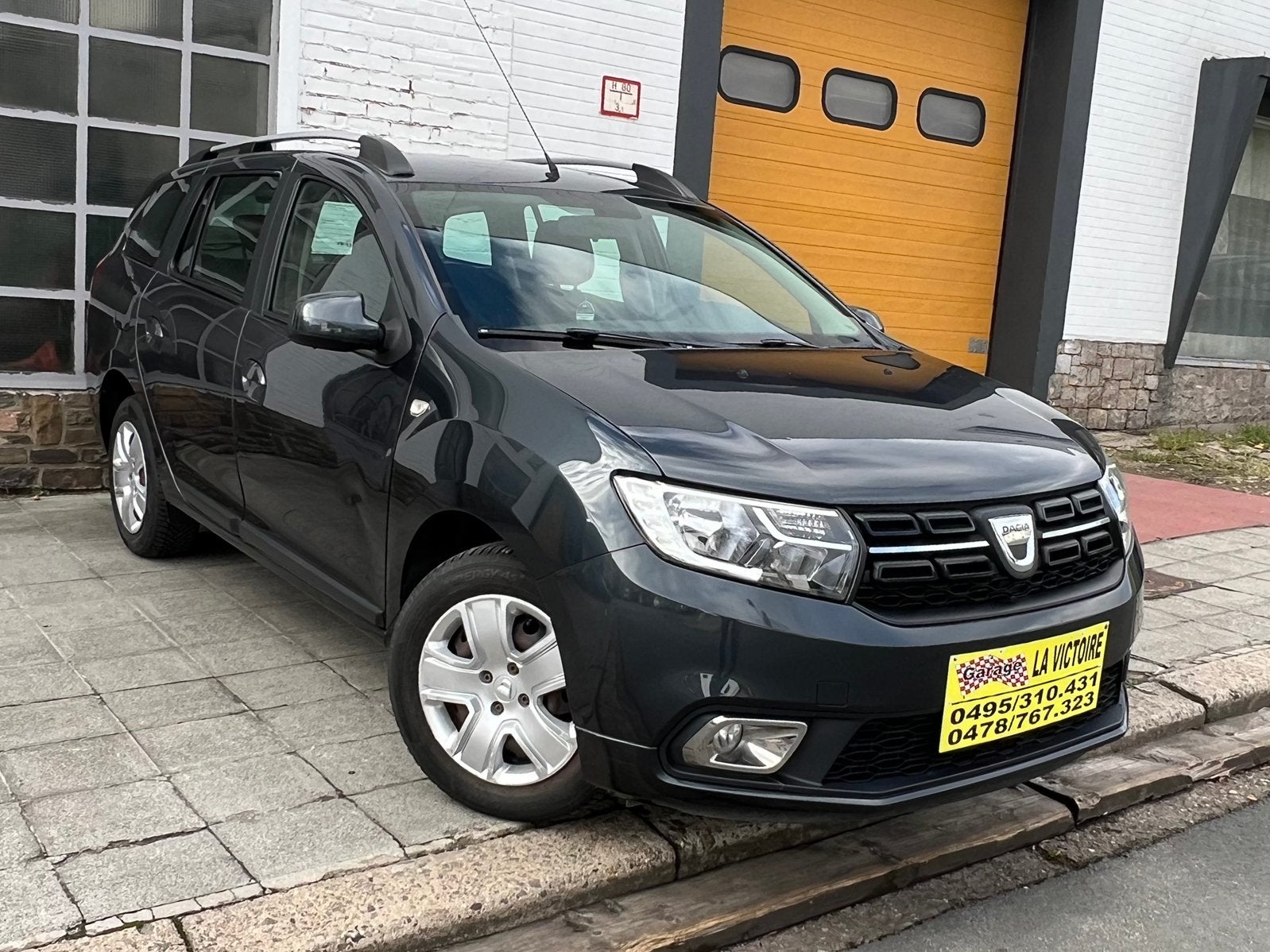 Dacia Logan Break 1.0 essence 109000km 54kw 0032478767323, Autos, Argent ou Gris, Achat, Entreprise, Logan