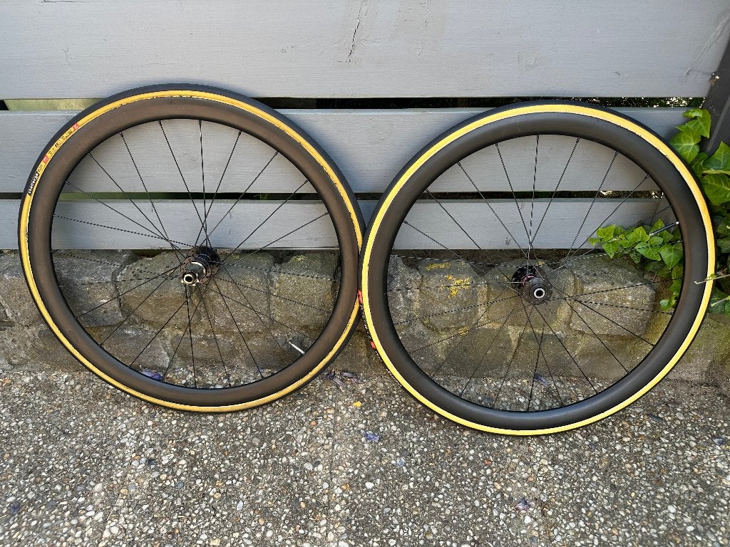 PAIRE DE ROUES EN CARBONE, Vélos & Vélomoteurs, Enlèvement ou Envoi, Gravelbike, Utilisé, Novatec