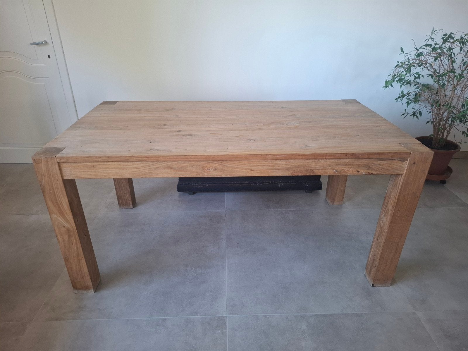 Eettafel, Ophalen
