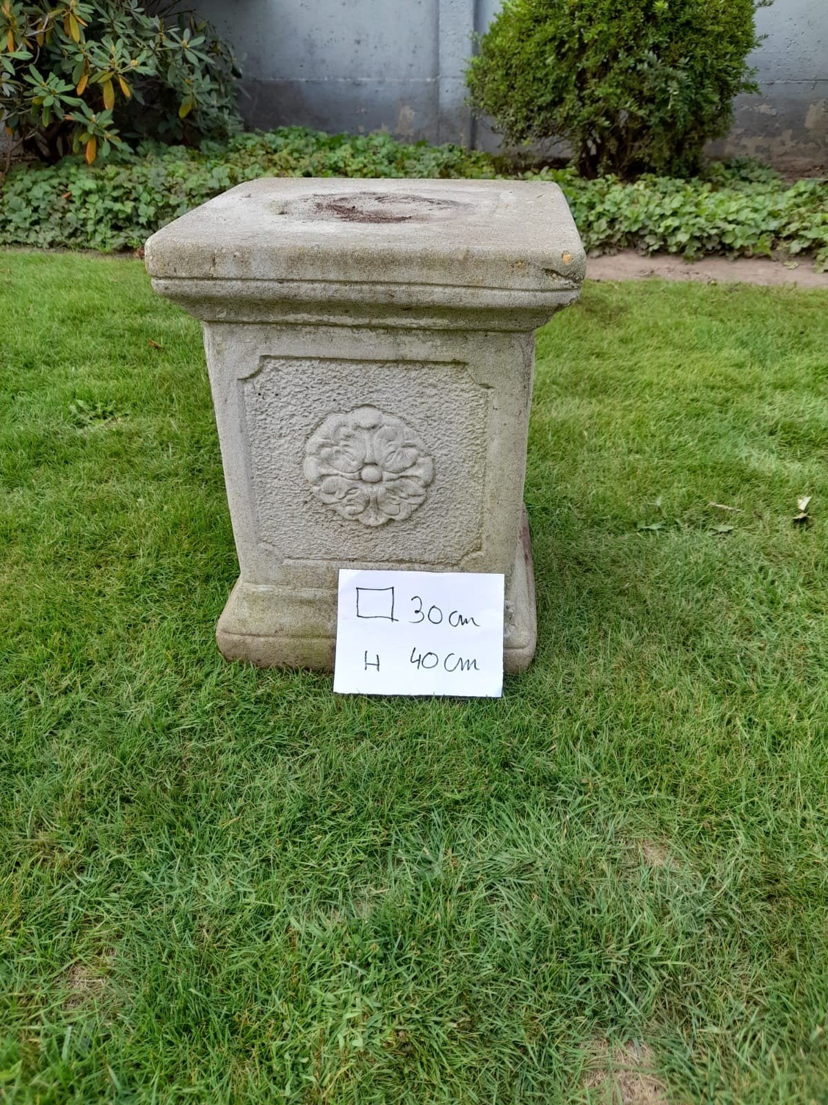 voetstuk, Tuin en Terras, Ophalen, Gebruikt, Beton, 30 tot 60 cm