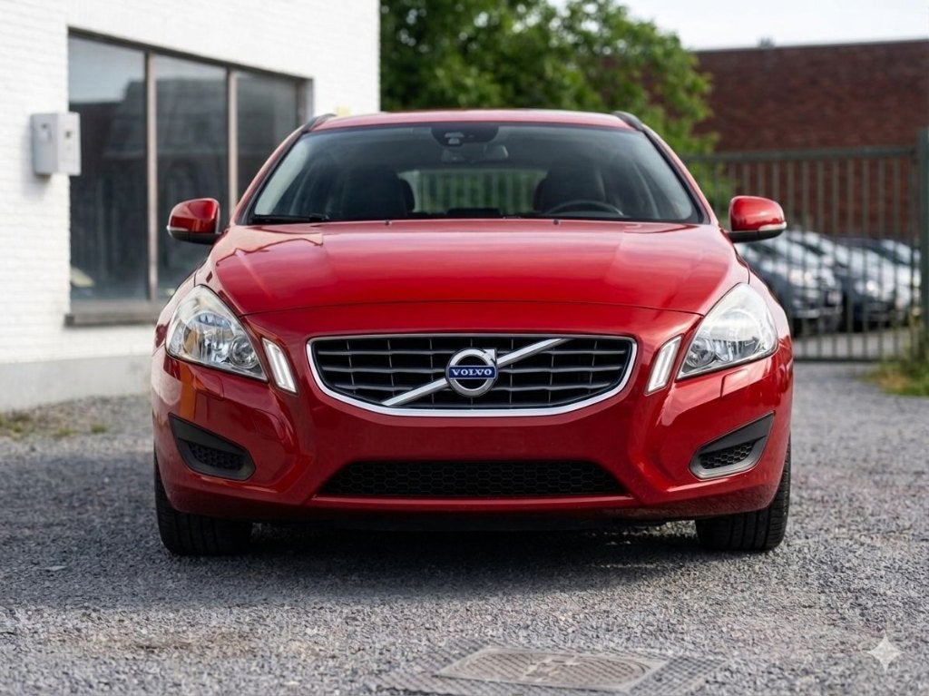 VOLVO V60 1.6 Essence Automatique – 2013 – 128.000 km, Autos, Euro 5, Achat, Entreprise, 5 portes