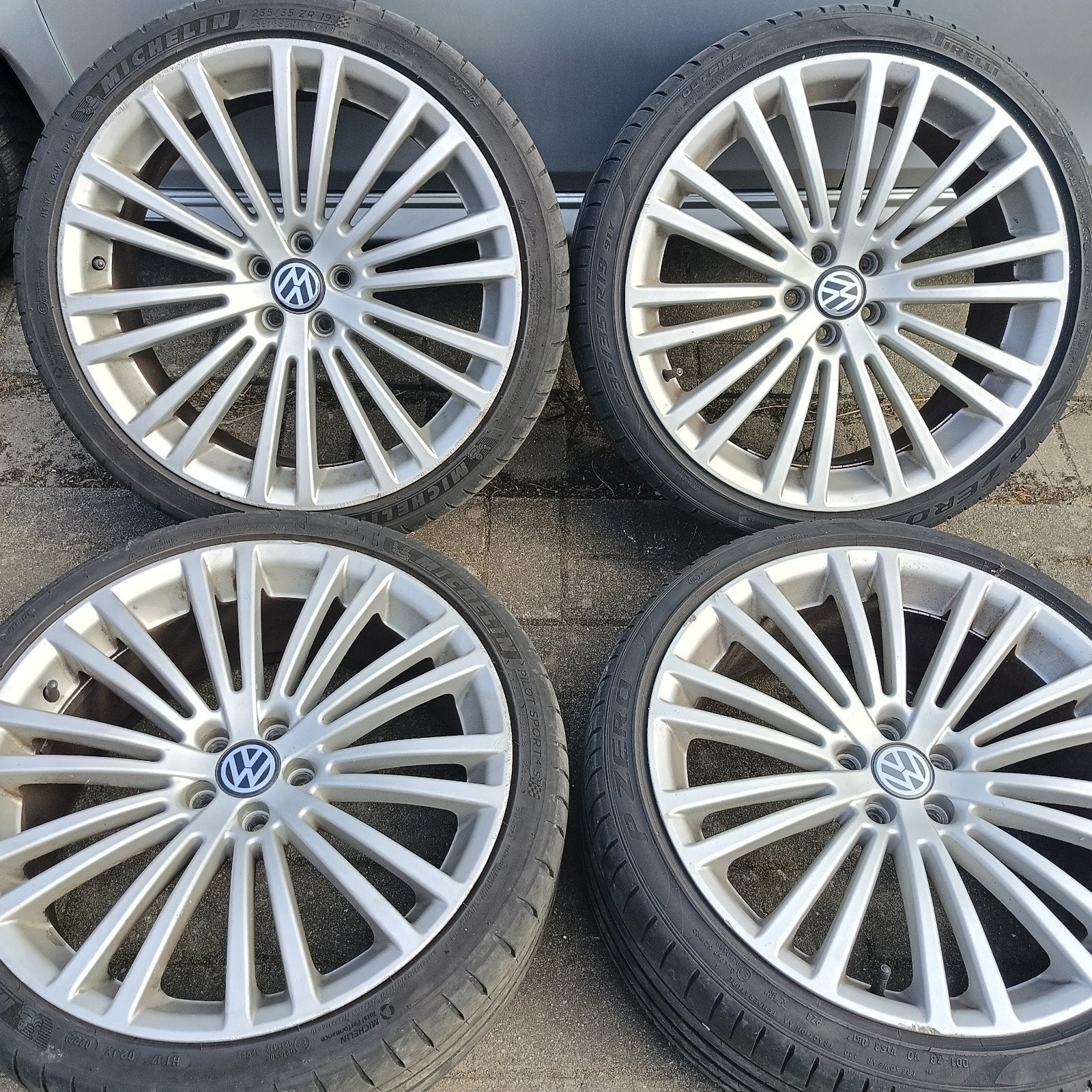 VW Velgen - Volkswagen 5x100 - 19inch, Auto-onderdelen, Gebruikt, Banden en Velgen, Personenwagen, Zomerbanden