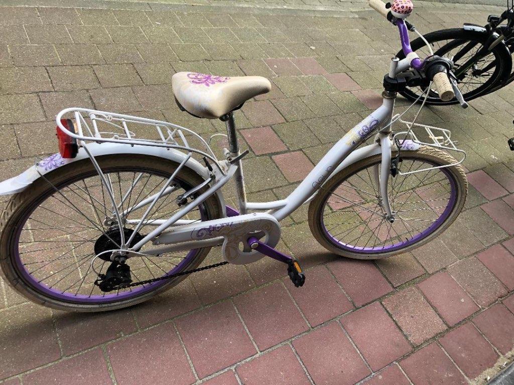 Fiets Meisje 24  Wit/paars, Fietsen en Brommers, Fietsen | Meisjes, Gebruikt, 24 inch, Handrem, Versnellingen, Ophalen