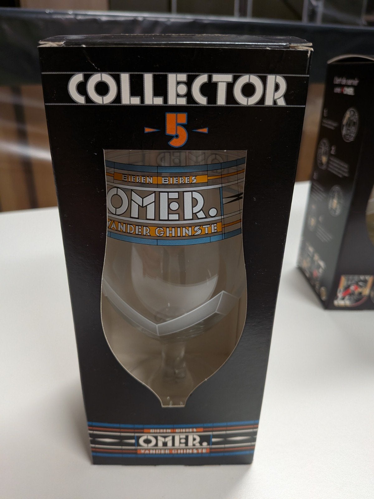 Omer glas collector 5, Ophalen