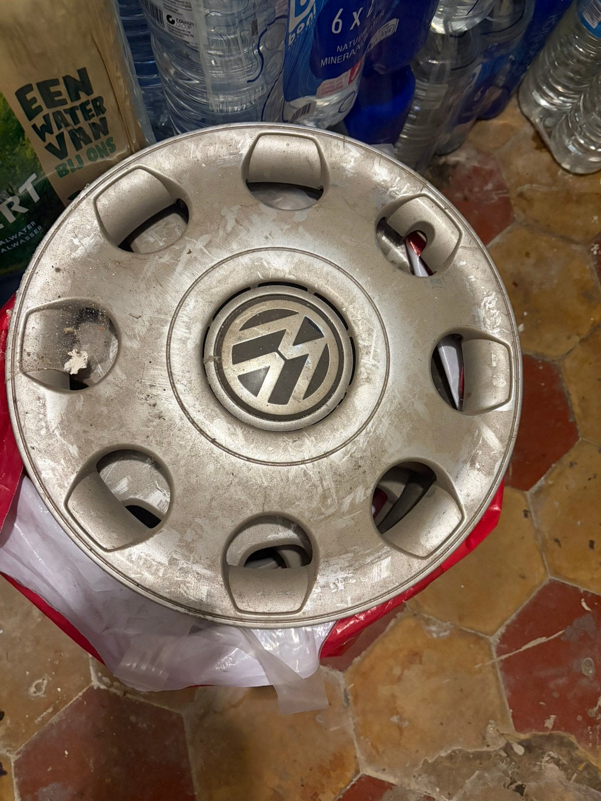 8 enjoliveurs Volkswagen (VW) d’origine 15 pouces, Enlèvement, Comme neuf