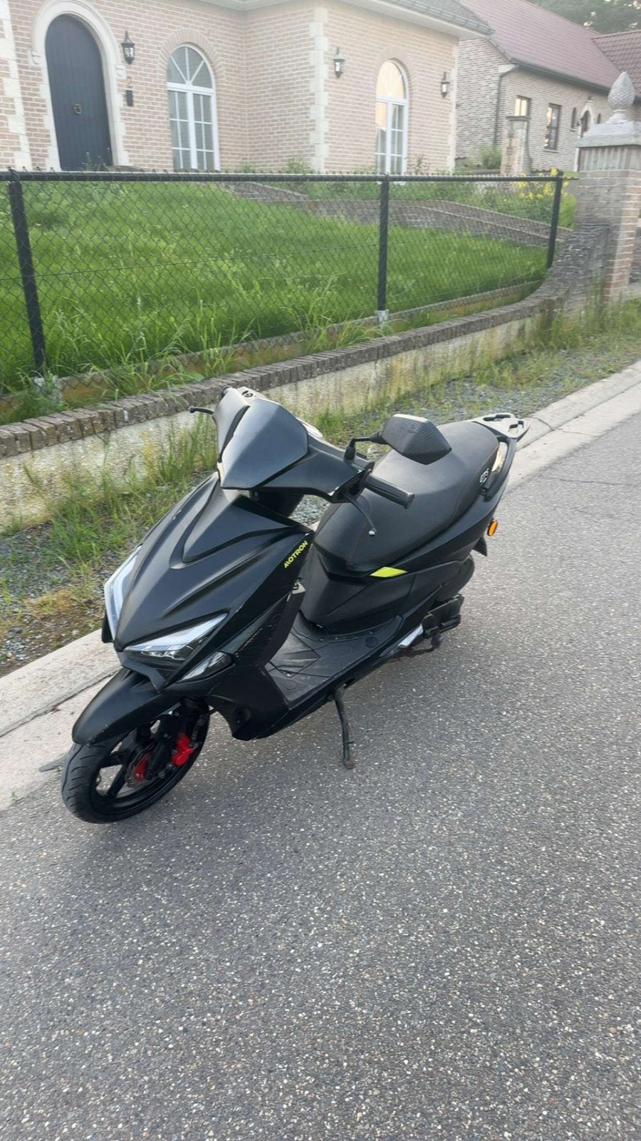 Gts scooter, Vélos & Vélomoteurs, Scooters | Yamaha, Autres modèles, Enlèvement ou Envoi, Comme neuf, Classe A (25 km/h)