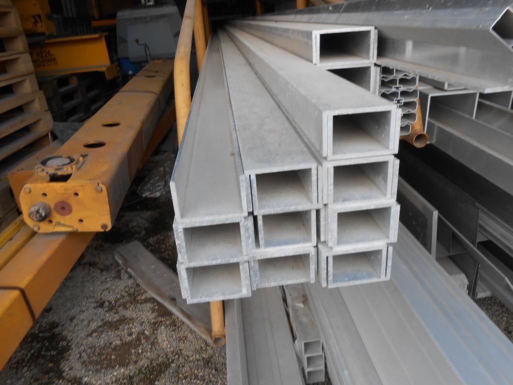 U profielen, Doe-het-zelf en Bouw, Metalen, Ophalen