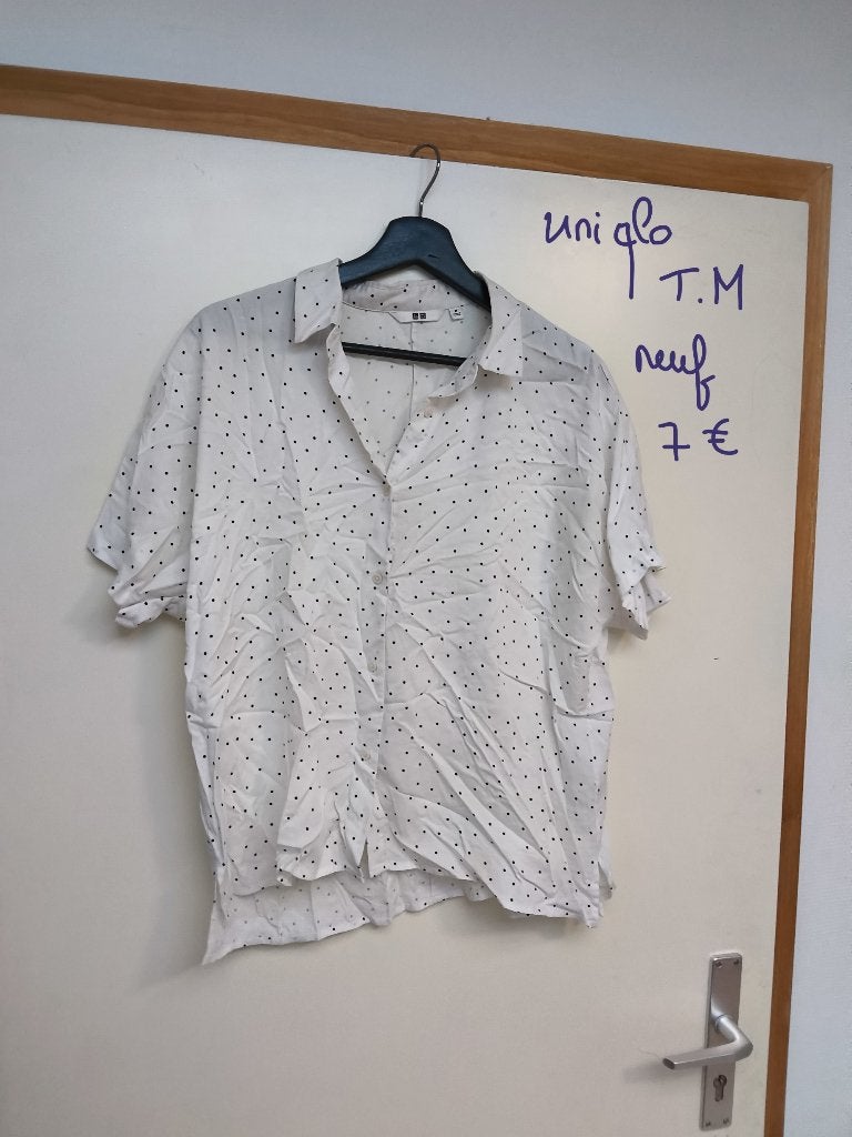 Blouses et Tee shirts, Uniqlo, Enlèvement ou Envoi, Porté, Taille 38/40 (M)