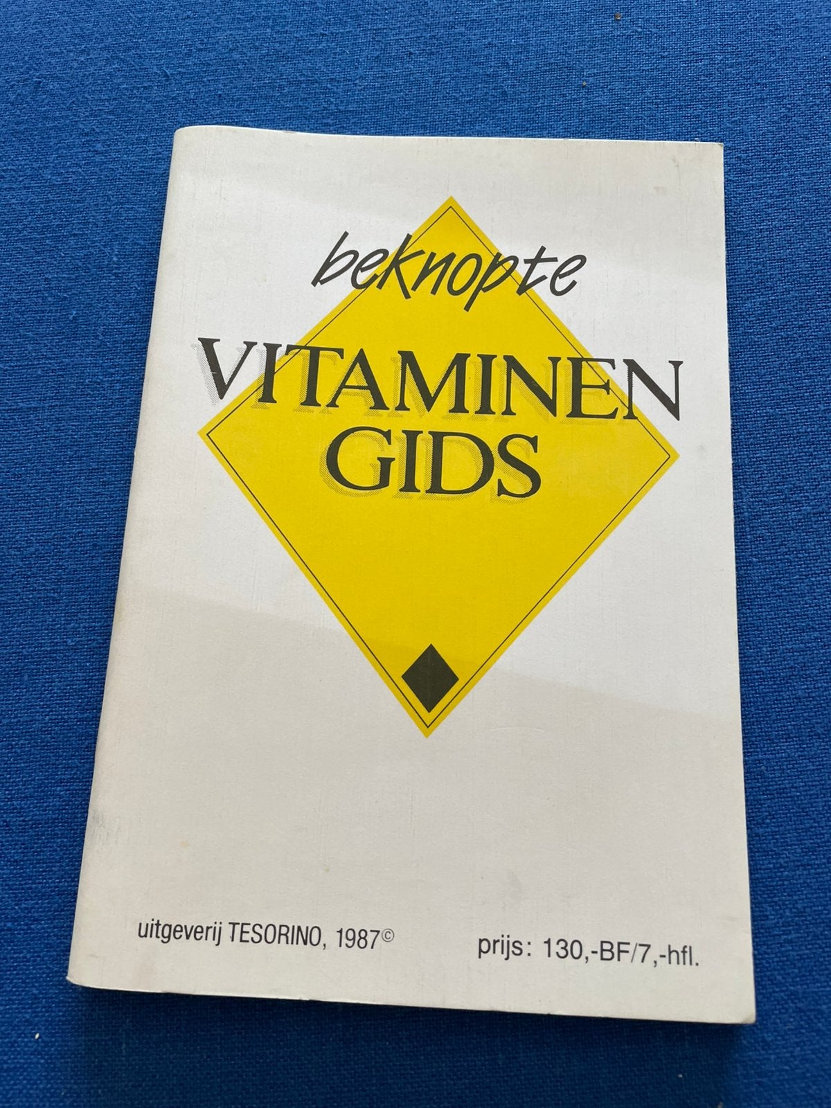 Beknopte vitaminen gids, Ophalen of Verzenden, Zo goed als nieuw