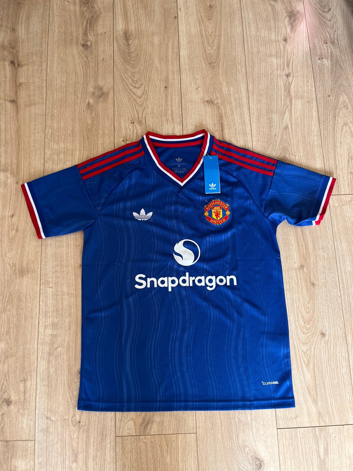 Shirt/ Maillot Manchester united blauw/Bleu 2026/2027, Sports & Fitness, Football, Taille M, Comme neuf, Maillot