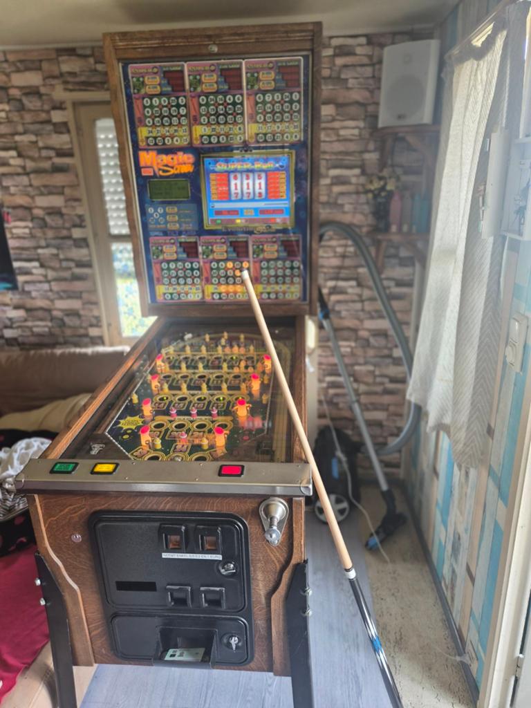 Magic screen bingo te koop wegens aankoop mortal kombat arca, Verzamelen, Automaten | Flipperkasten, Ophalen