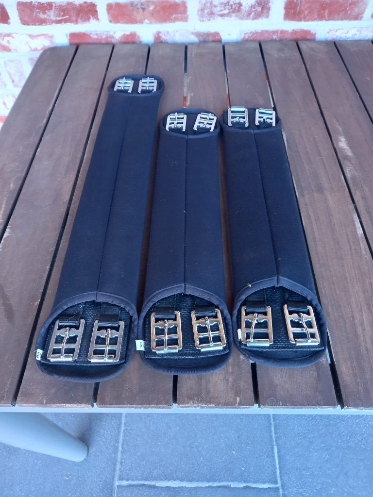Singels neopreen, Animaux & Accessoires, Chevaux & Poneys | Selles, Enlèvement, Neuf, Dressage