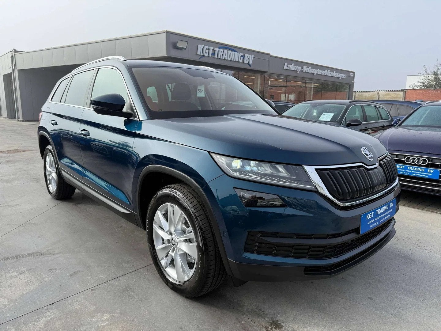 Skoda Kodiaq 2.0 TDI 150PK 4X4 NAVIGATIE CARPLAY FULL LED CA, Auto's, Stof, Gebruikt, 4 cilinders, Blauw