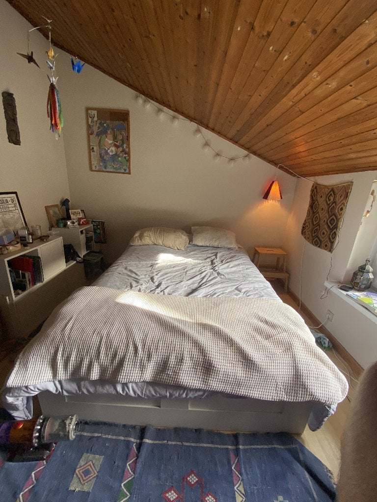 URGENT! Lit IKEA BRIMNES 140x200 + matelas MORGEDAL – 170 €, 140 cm, Enlèvement, Utilisé, 200 cm