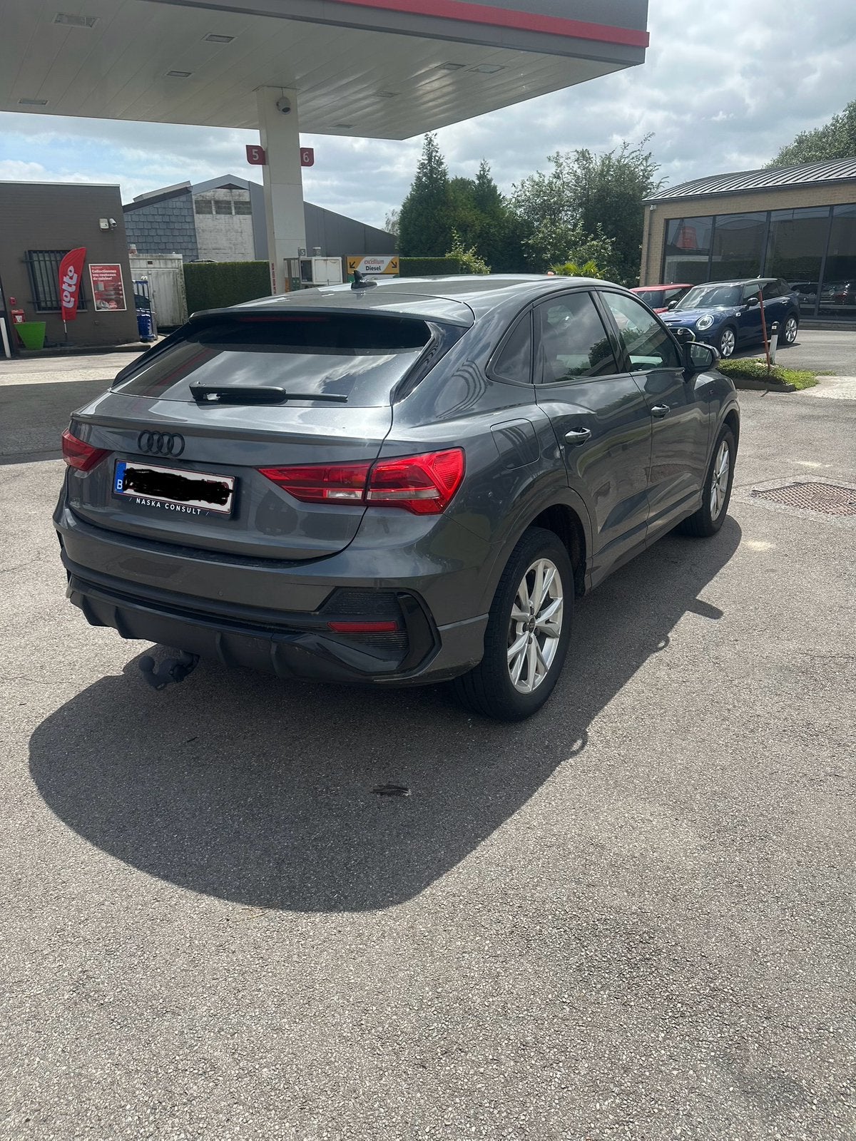 Audi Q3 sportback, Autos, Argent ou Gris, Achat, Euro 6, Entreprise
