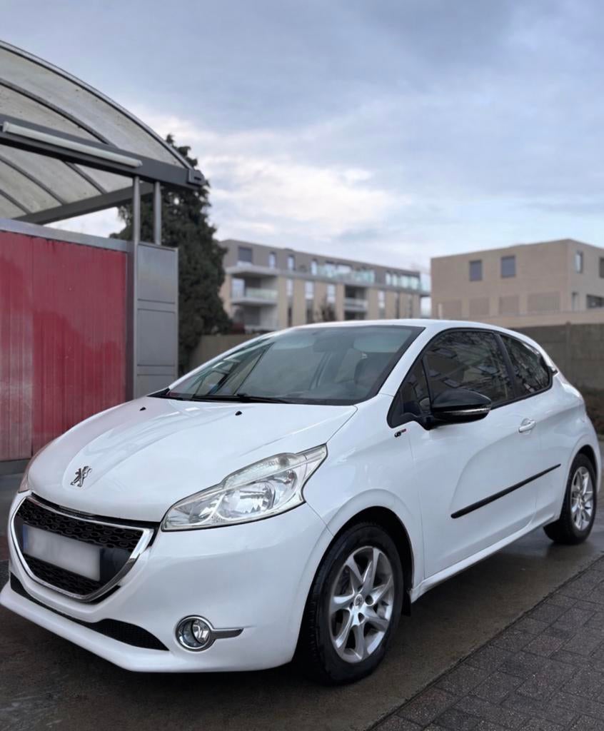 //Peugot 208//, Auto's, Bedrijf, Te koop, Benzine