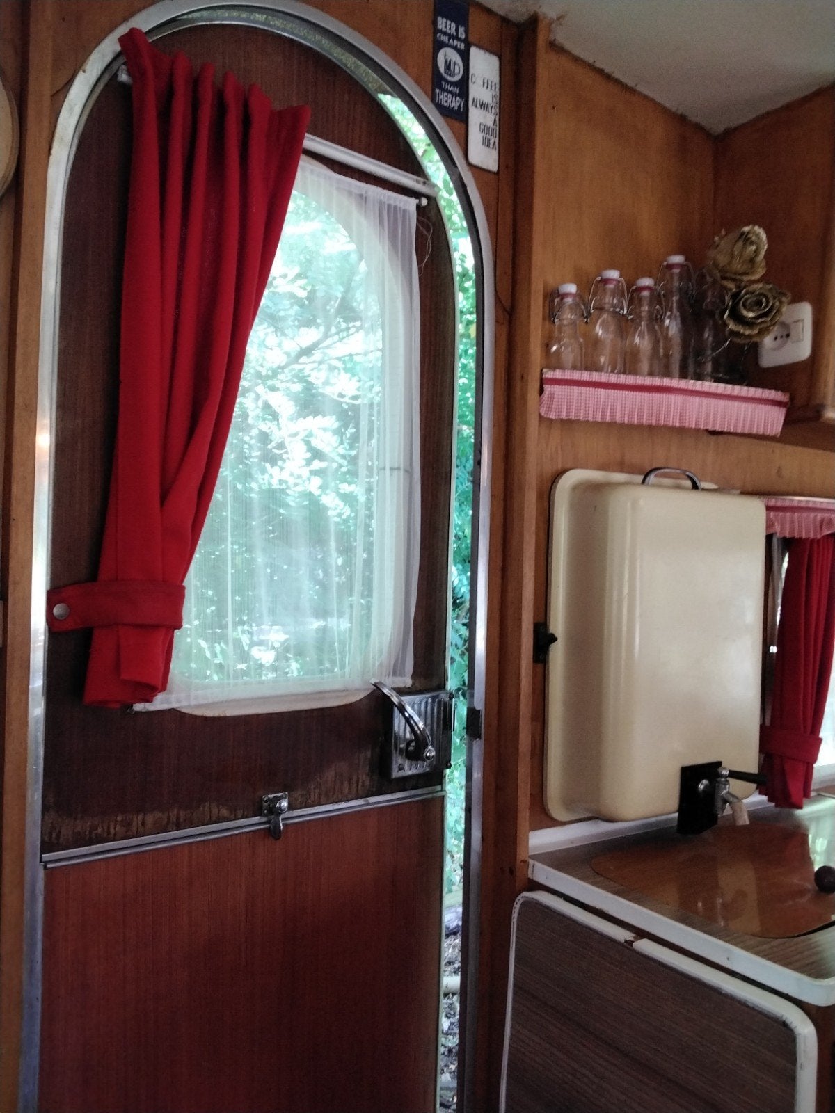 CARAVAN  OLDTIMER GEVAERT  BJ64  IN ZEER MOOIE STAAT, -750 k, Overige merken, Standaardzit, 2 aparte bedden, Gascomfoor
