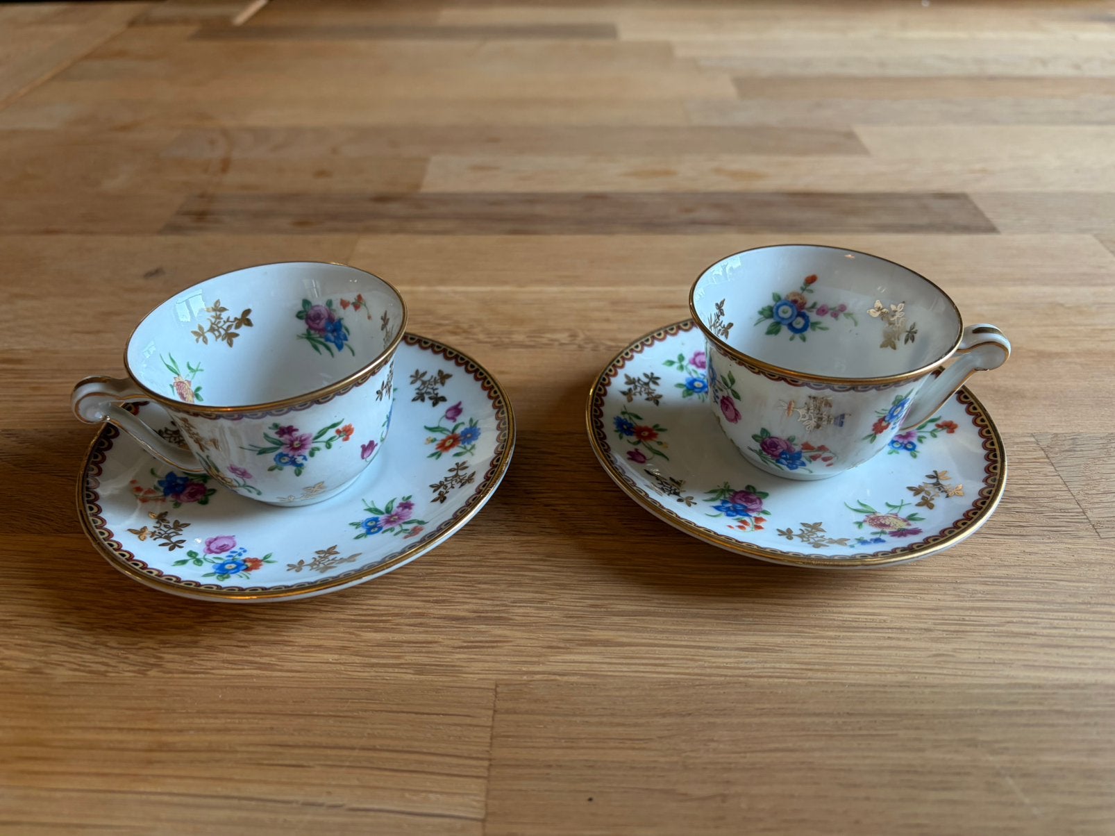 Duo Tasses et Soucoupes Porcelaine de LIMOGES RAYNAUD & Cie, Enlèvement