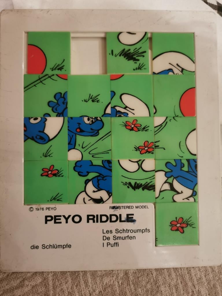 Puzzle coulissant Vieux Schtroumpfs, Collections, Schtroumpfs, Enlèvement