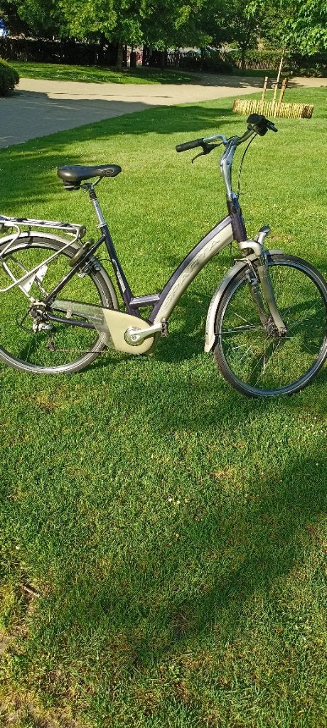 Vélo en aluminium 28 Sparta, Vélos & Vélomoteurs, Enlèvement, Comme neuf, Sparta, Vitesses