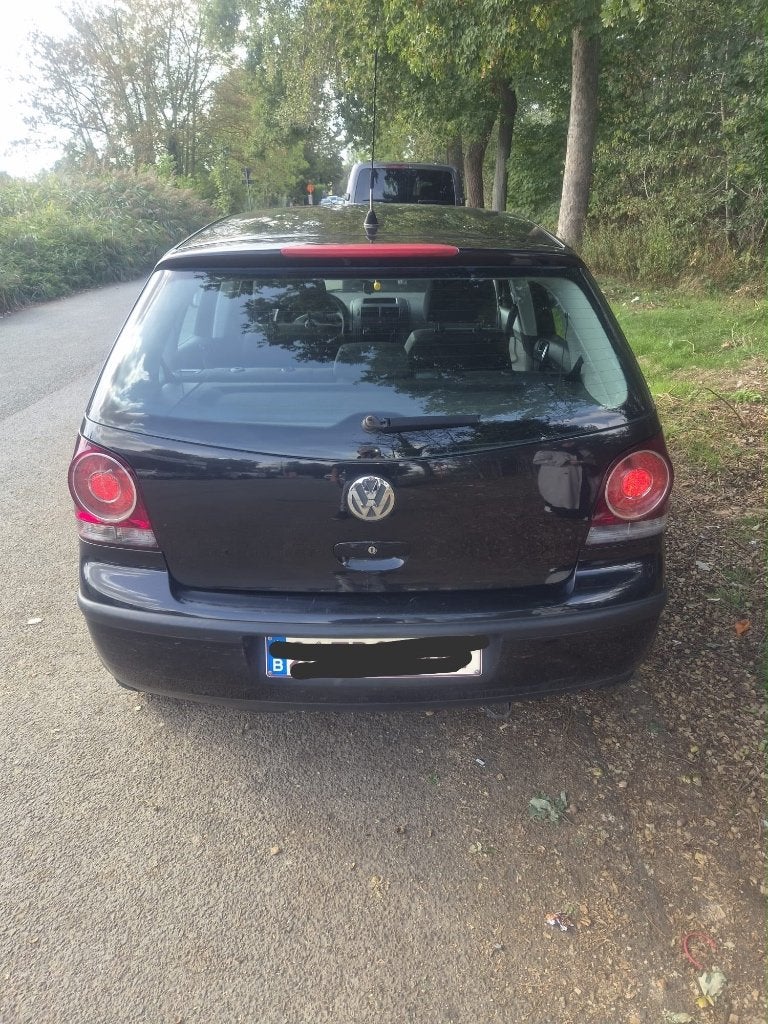 polo, Autos, Achat, 142 kg, Boîte manuelle, Noir