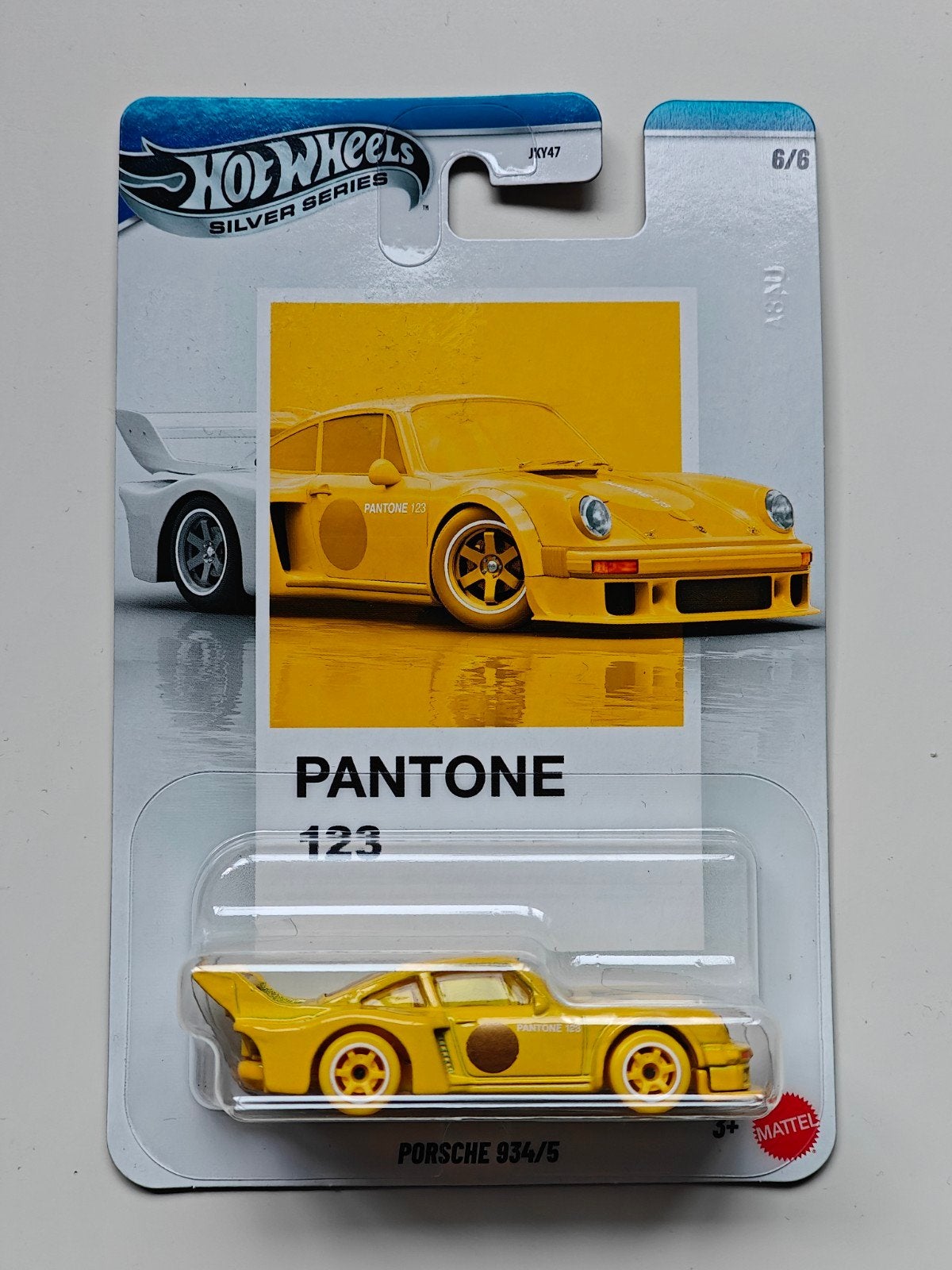 Hot Wheels Pantone Porsche 934/5 Geel, Hobby & Loisirs créatifs, Voitures miniatures | Échelles Autre, Voiture, Enlèvement ou Envoi