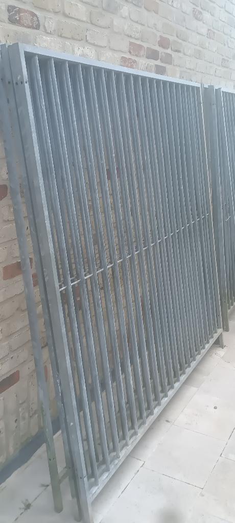 spijlpaneel, Dieren en Toebehoren, Ophalen, Hondenkennel, 100 cm of meer, 110 cm of meer