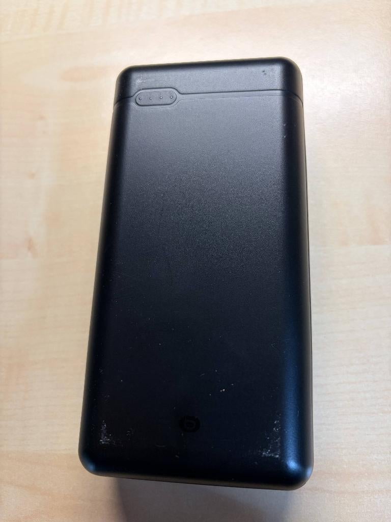 Essentiel-B Batterie Externe 27.000mAh - USB-C - Noir, Télécoms, Batteries externes, Envoi, Utilisé, Essentiel