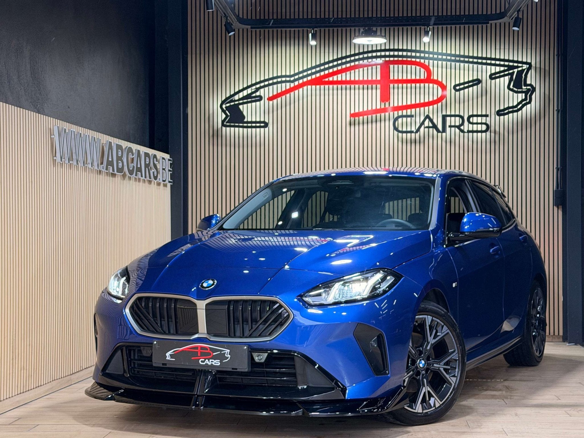BMW 1 Serie 116 IA * PACK M PERFORMANCE * GARANTIE 12 MOIS *, Achat, 135 g/km, Entreprise, Anti démarrage