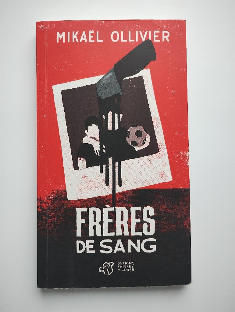 Frères de sang - Mikaël Ollivier, Boeken, Ophalen of Verzenden, Zo goed als nieuw