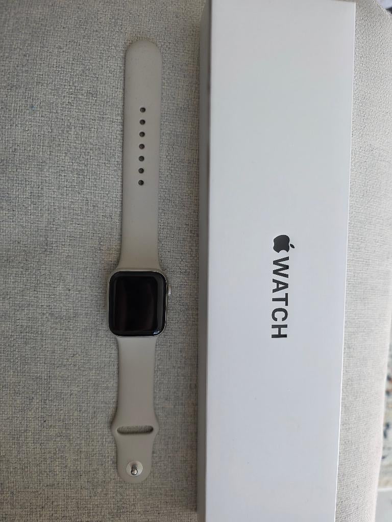 Apple Watch SE - 40mm - Zilver, IOS, Enlèvement, Utilisé, État