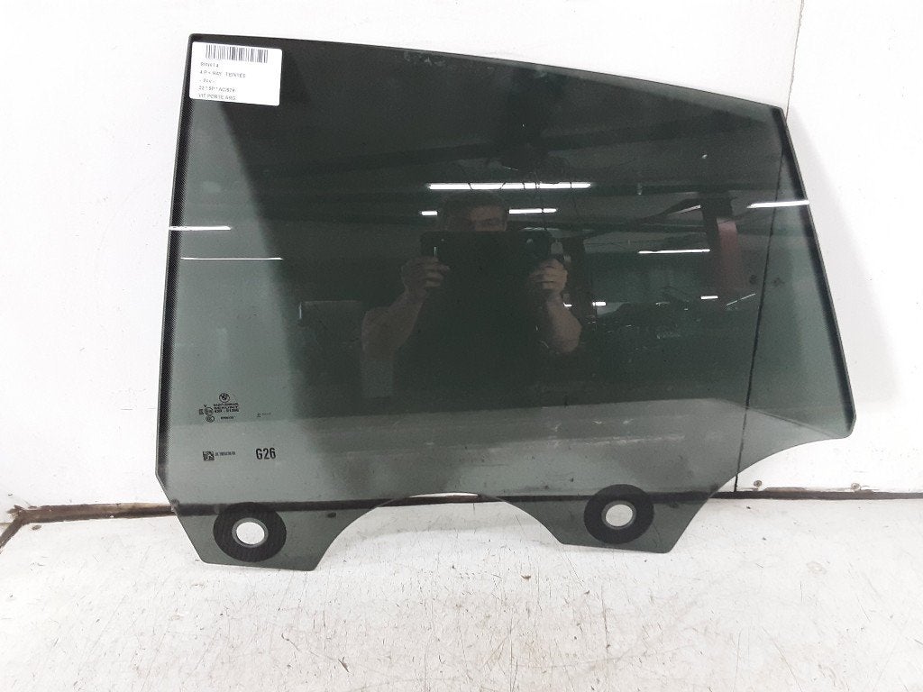 VITRE ARRIERE GAUCHE BMW i4 (G26) (01-2021/-) (Z0795523905), Mevr. I. Hauben, Utilisé, BMW, Rue de l'Espoir 34 34
4030  GRIVEGNÉE, BE