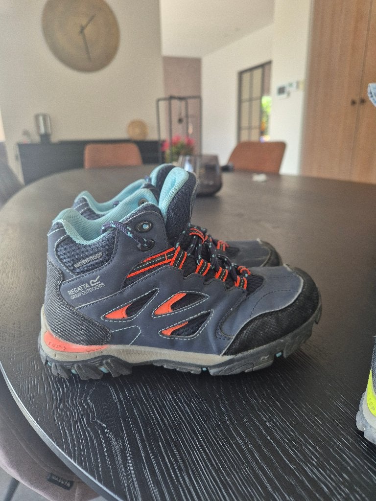 Chaussures de marche Regatta, Enfants & Bébés, Garçon ou Fille, Regatta, Comme neuf, Enlèvement