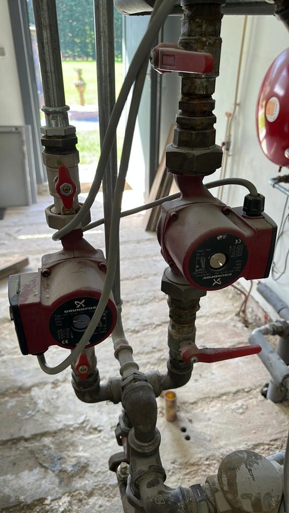 Pompes de circulation Grundfos, Enlèvement