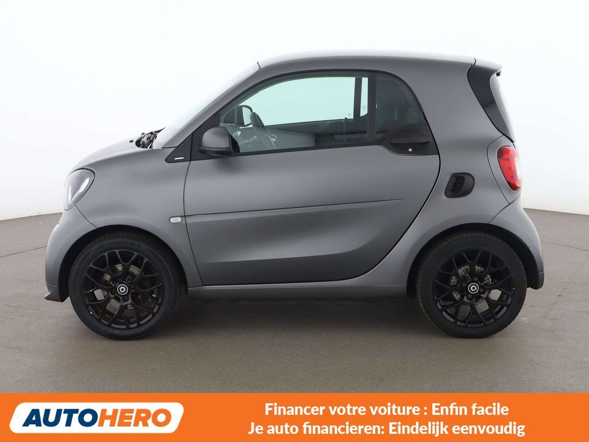 Smart Fortwo 0.9 Turbo Basis passion (automatique), Autos, Argent ou Gris, Achat, Euro 6, 2 places